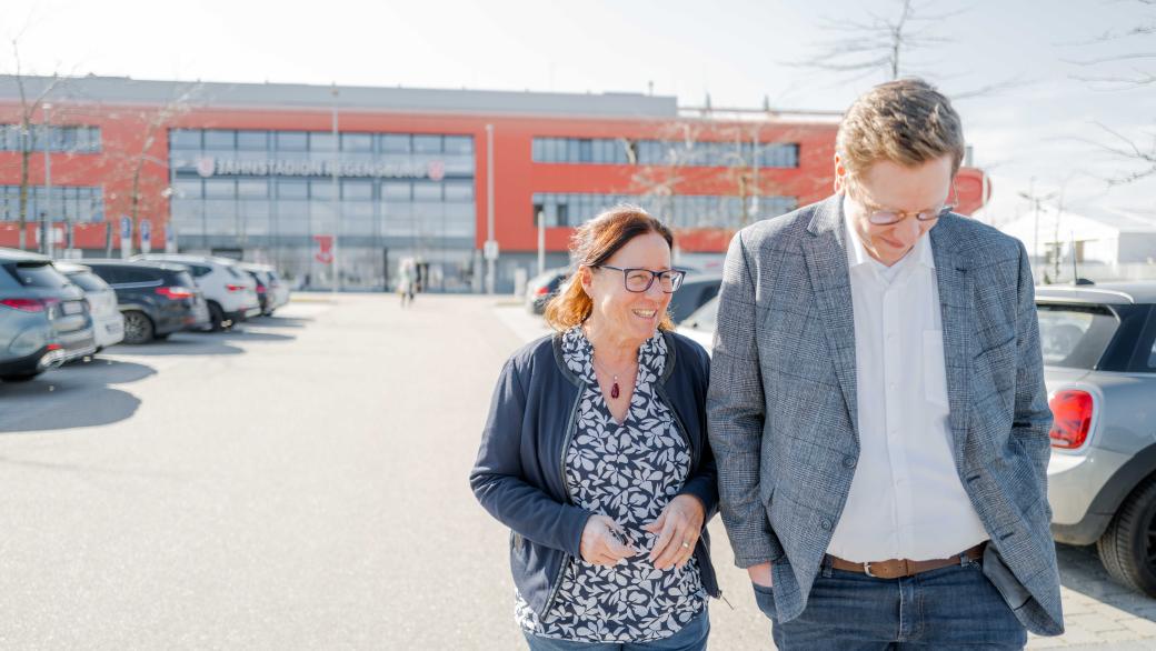 Christina und Michael bei der Arbeit